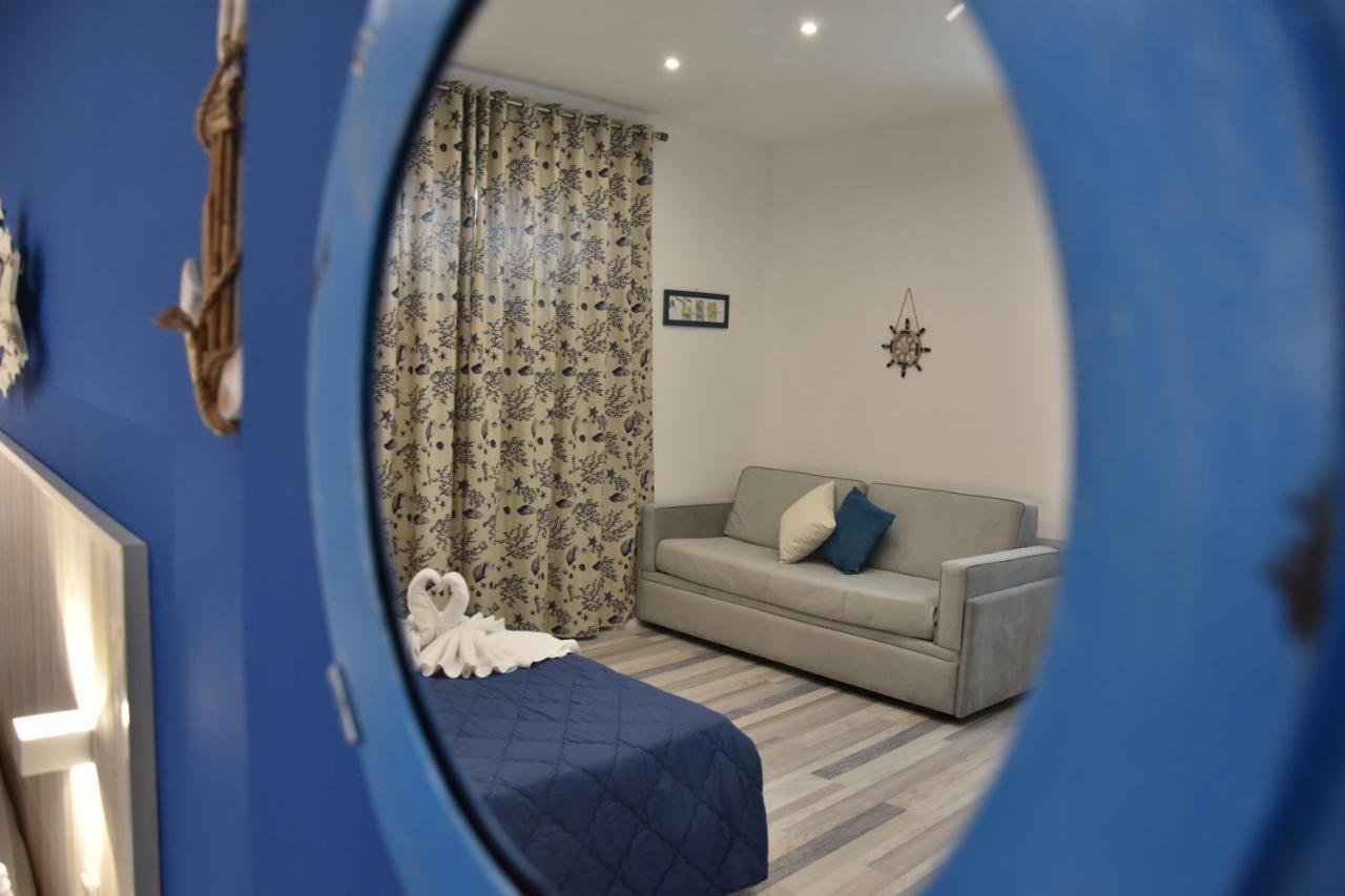 B&B Marina Blu 지아르디니낙소스 외부 사진