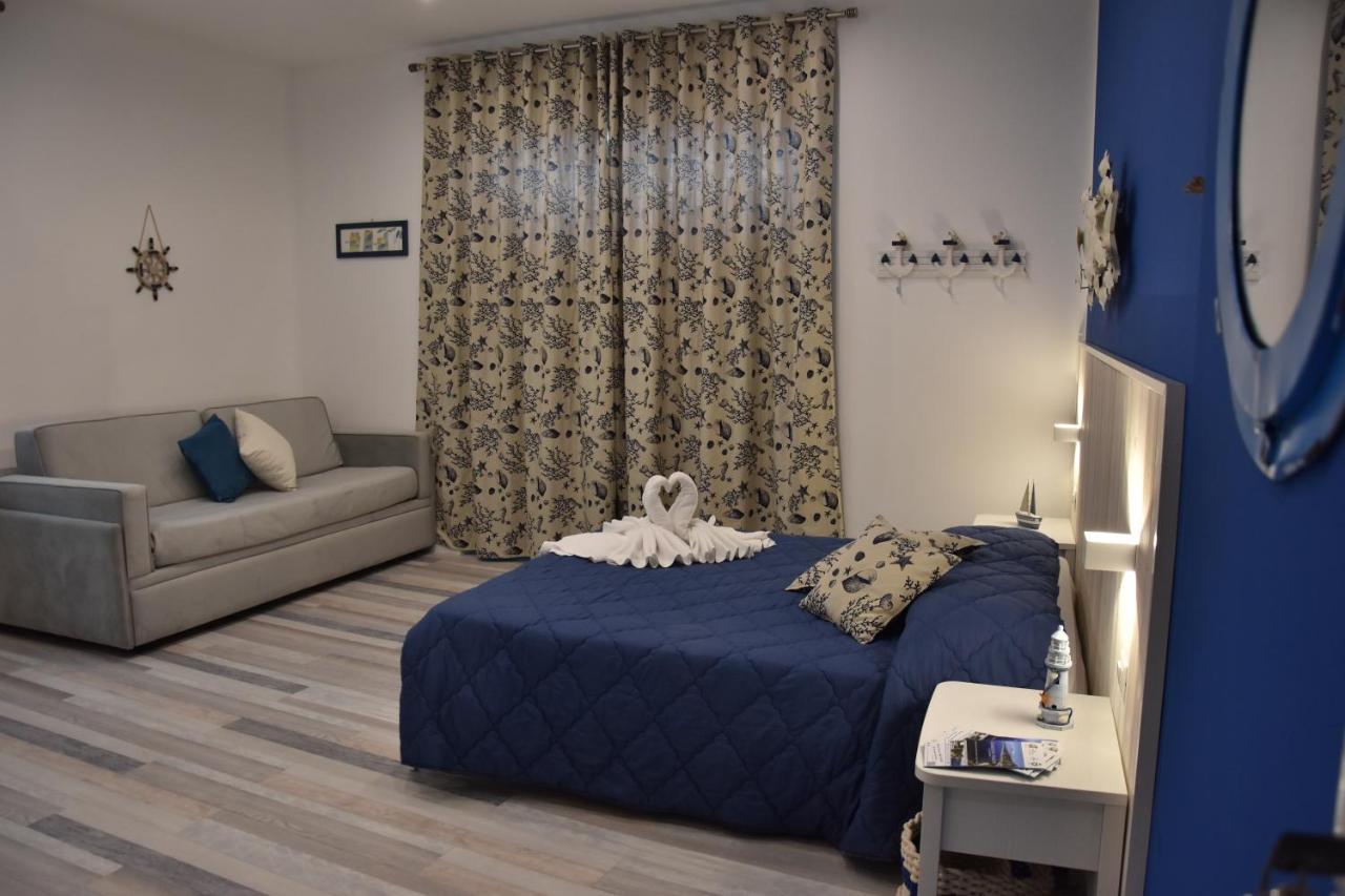 B&B Marina Blu 지아르디니낙소스 외부 사진